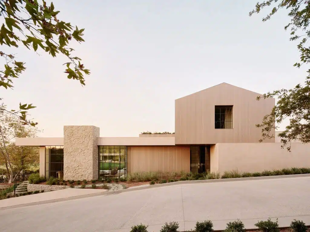 A coastal contemporary home in San Diego, California